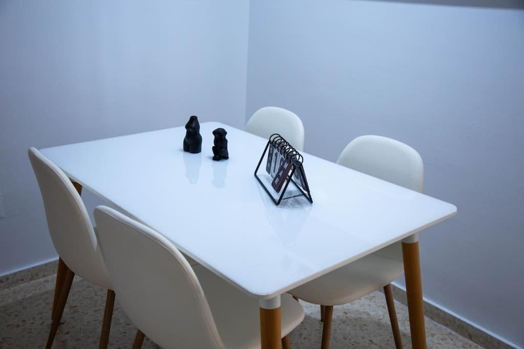 Ferienwohnung El Rincon De Apolo. Atico Con Aparcamiento Gratis. Málaga Exterior foto