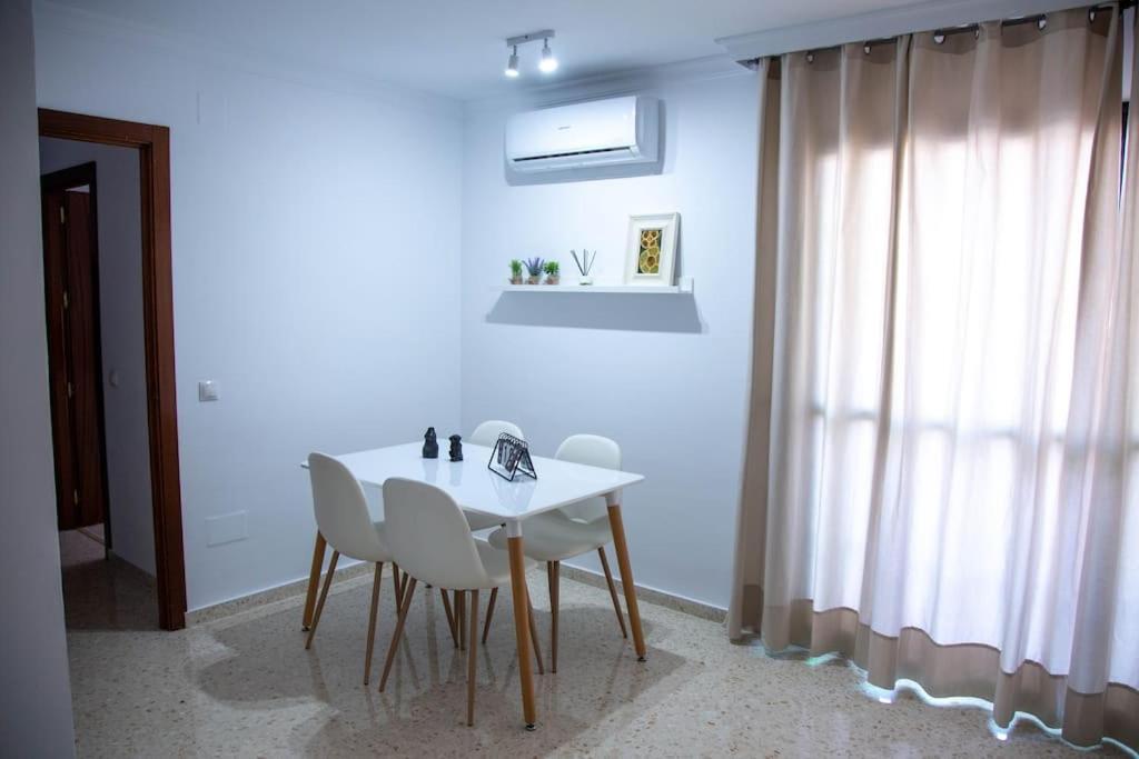 Ferienwohnung El Rincon De Apolo. Atico Con Aparcamiento Gratis. Málaga Exterior foto