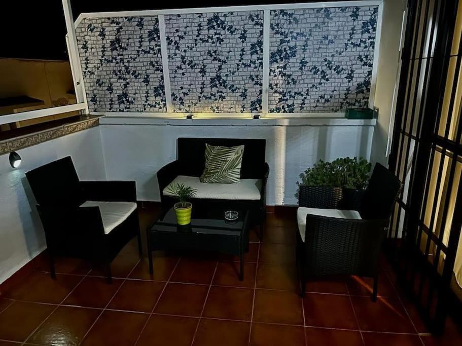 Ferienwohnung El Rincon De Apolo. Atico Con Aparcamiento Gratis. Málaga Exterior foto
